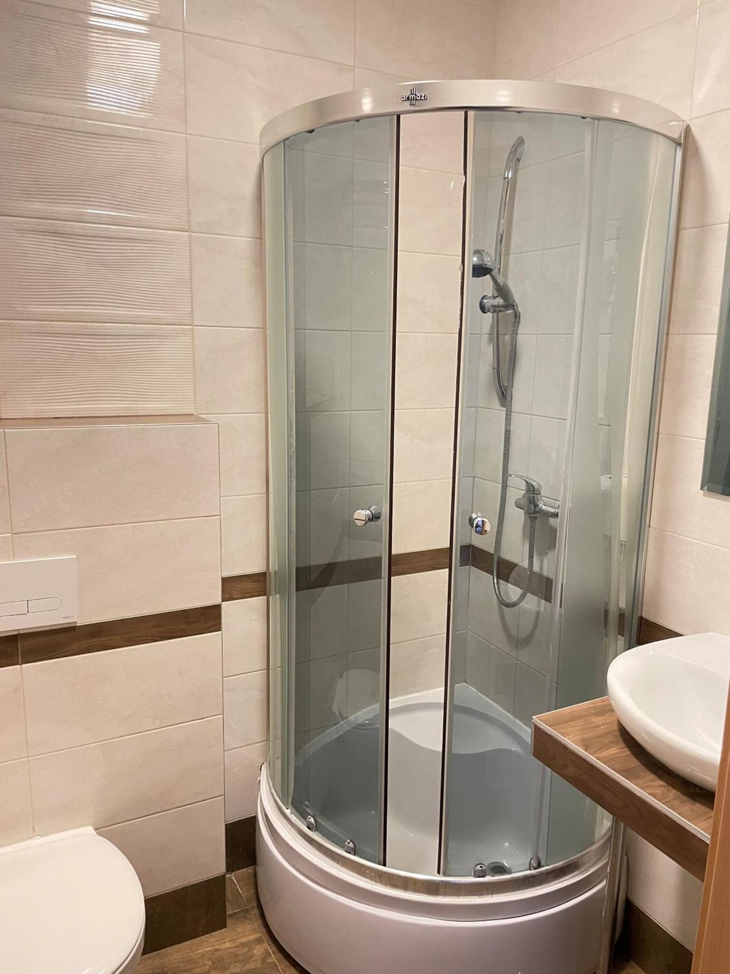 Geovita W Jadwisinie Ngoại thất bức ảnh